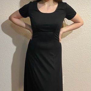 Plain, Black dress. Size 6. Good condition.